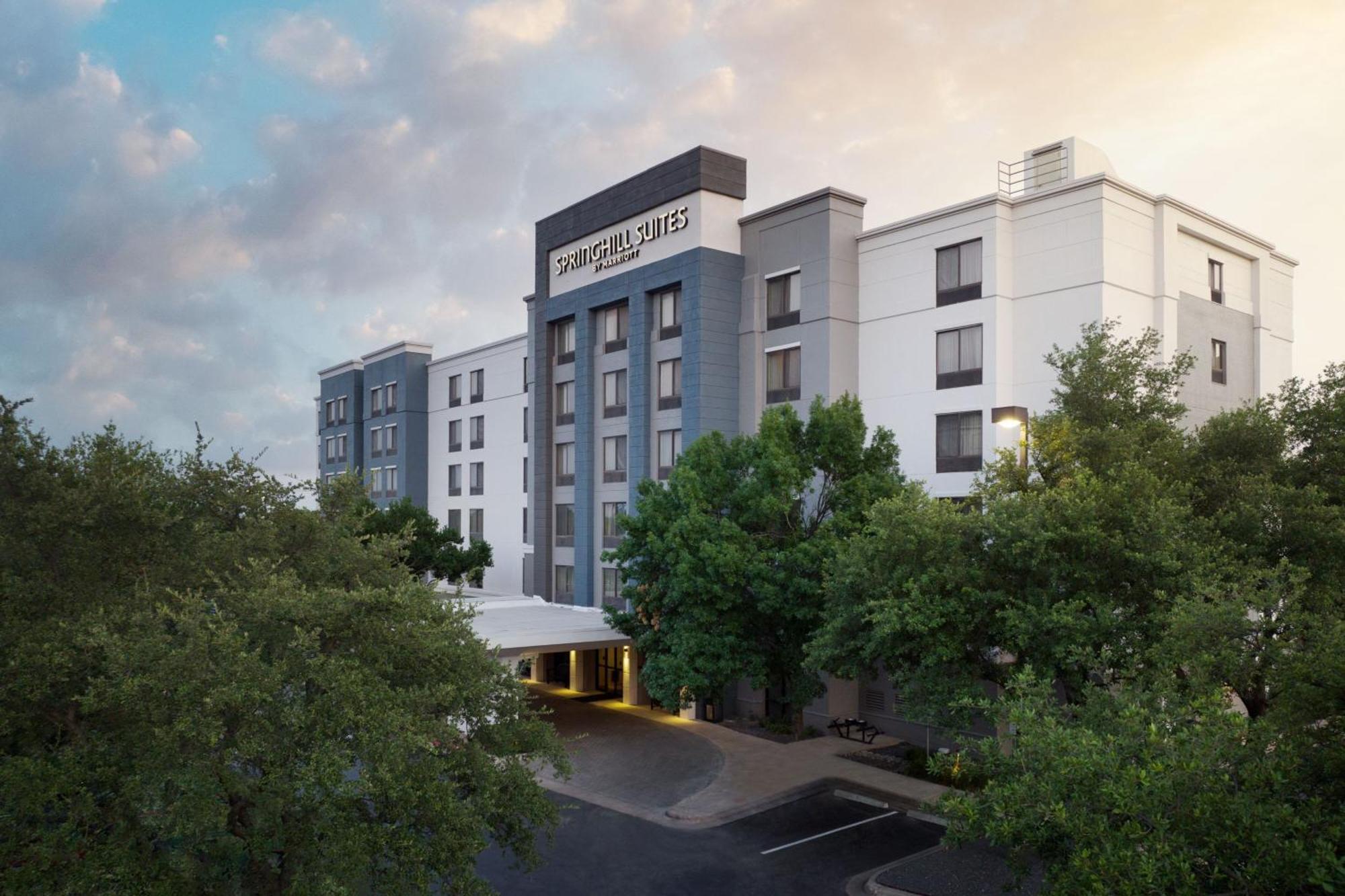 Springhill Suites Austin South Экстерьер фото