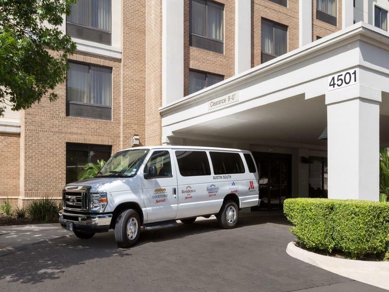 Springhill Suites Austin South Экстерьер фото